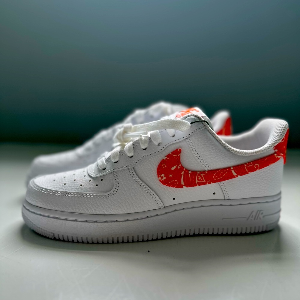 Nike Air Force 1 -Orange paisley swoosh